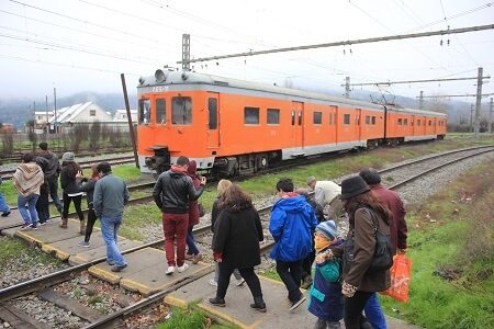 tren-turistico-corto-laja-comienza-sus-recorridos-con-el-tren-del-otono